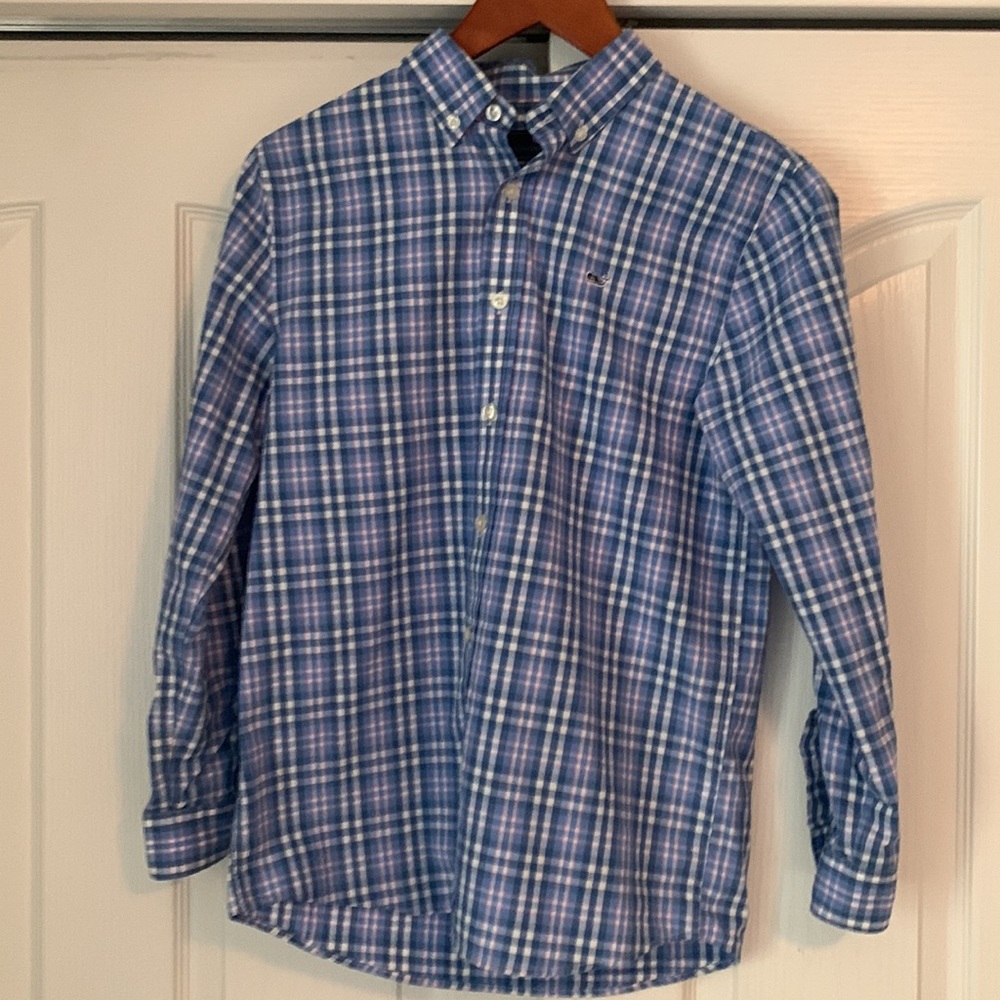 Vineyard vines boys size medium (12-14) long sleeve shirt